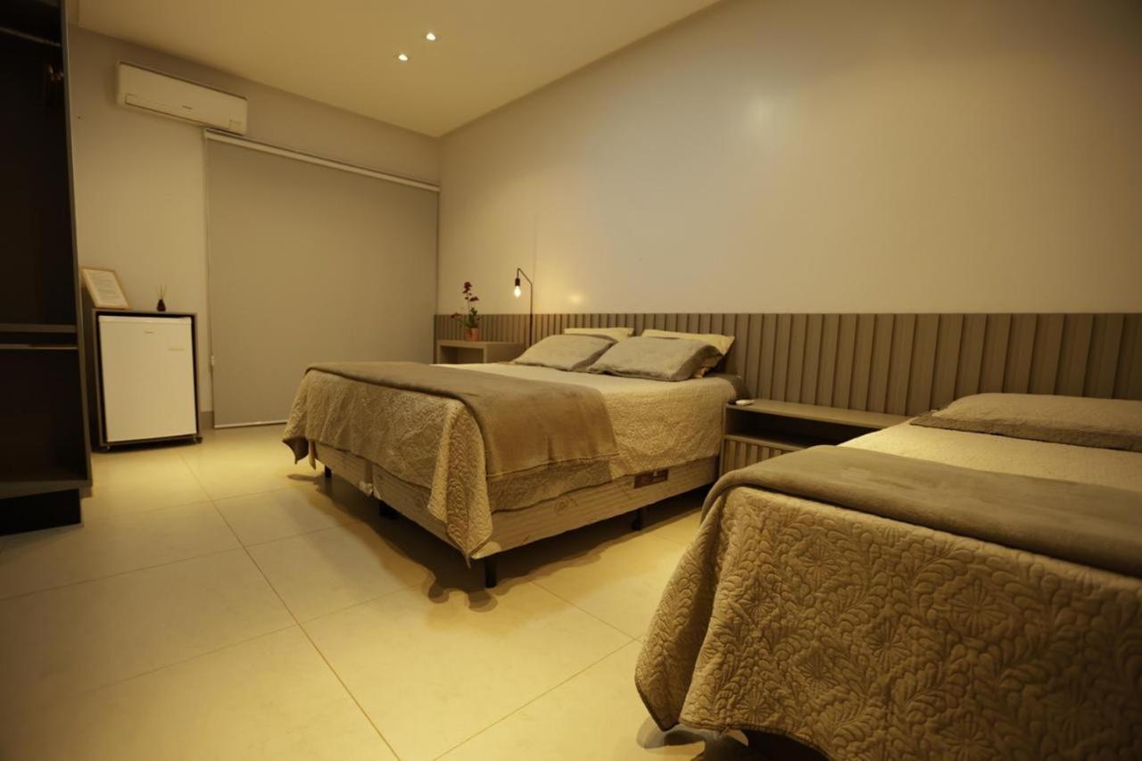 Hotel Pousada Marra Catalão Esterno foto